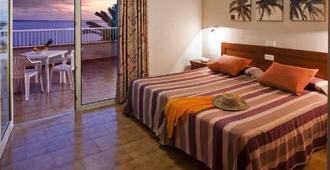 Apartamentos Vista Sur - Playa de las Américas - Yatak Odası