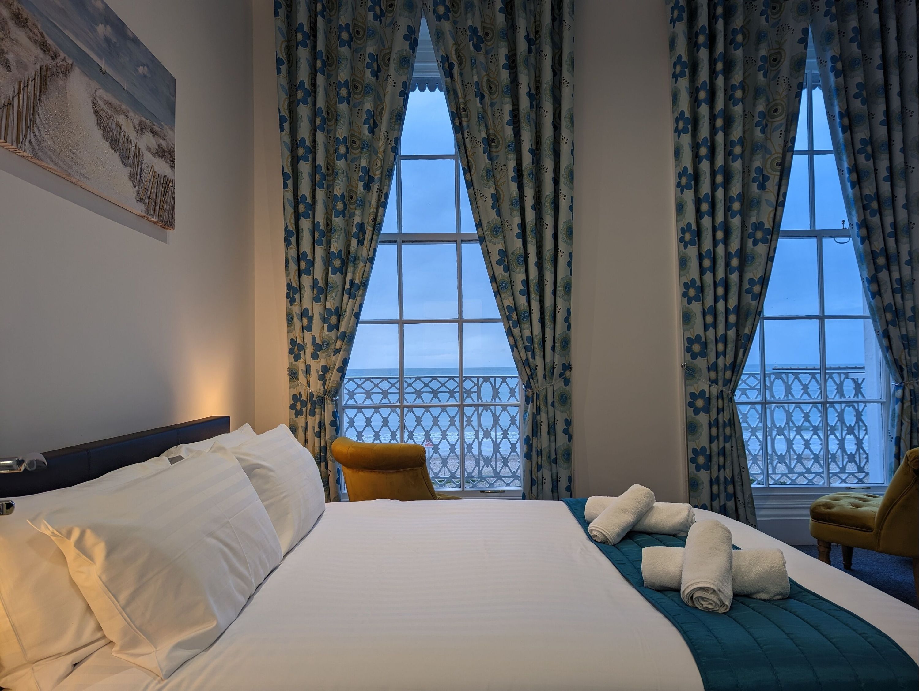 Acqua Beach Weymouth - Weymouth