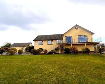 La Mirage B&B - Bantry - Gebouw