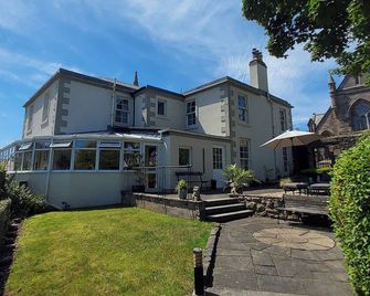 The Glenerne - Eyemouth - Building