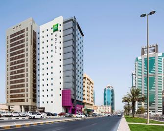 ibis Styles Sharjah - Sharjah - Byggnad