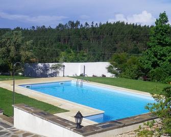 Santo António House - Mortágua - Piscina