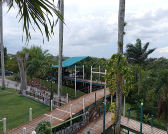 Hill Garden Resort Hotel - San Ignacio - Rakennus