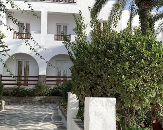 Asterias Hotel - Seafront - Parikia