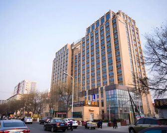 Iu Hotel Baoding Yuhua East Road Passenger Center - Baoding - Gebäude