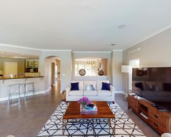 Sonoma Vista Dreams - Sonoma - Living room