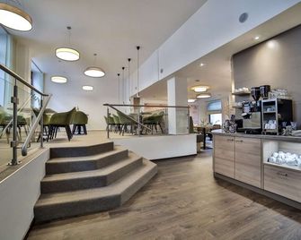 City Partner Hotel Berliner Hof - קרלסרוהה - חדר אוכל