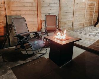 Modern Studio in the Heart of Grants Pass - Grants Pass