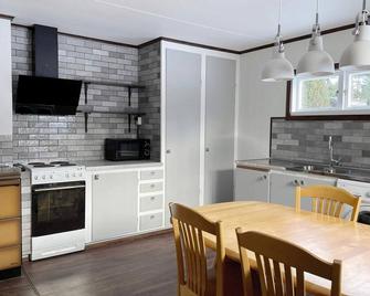 4 Star Holiday Home In Norrtälje-By Traum - Norrtalje - Küche
