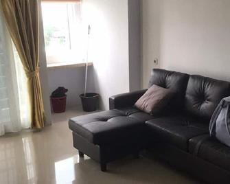 Live Closer to Everything – Discover Apartments at Mansyur Resident Medan - Medan - Living room