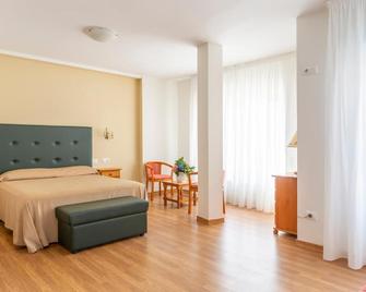 Hotel Nautilus - Poio - Camera da letto