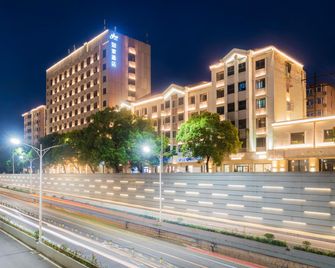 Home Inn Nanchang Beijing West Road - נאנצ'אנג - בניין