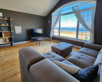 Motel de la mer - Rimouski - Living room