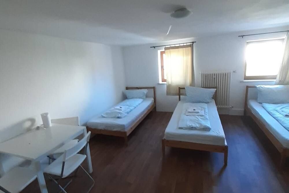 2-Rent Group Hostel Rooms&apartments Eve168 - Munique - Quarto