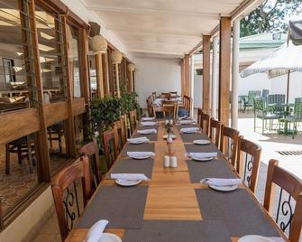 صن بيرد ليلونجوي - ليلونغوي - مطعم