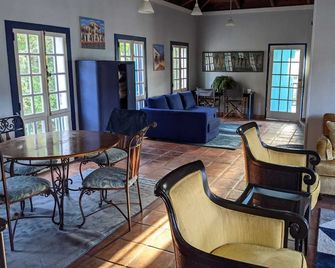 Aqua - Saint Thomas Island - Living room
