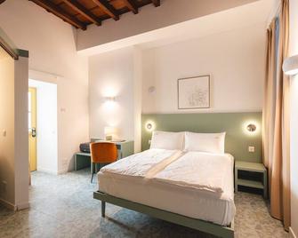 Palazzo Canetti Locarno - Piazza Grande - Suites & Rooms - Easy Self Check-In - Locarno - Bedroom
