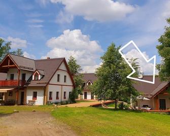 Luxury With Swimming Pool In Beautiful Nature Of Bohemian Paradise - Turnov - Budynek