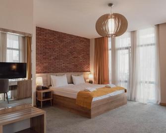 Hotel London - Batumi - Bedroom