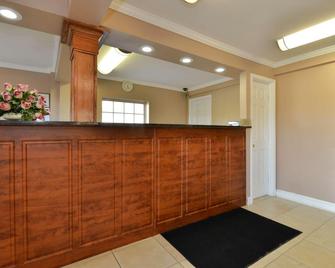 Americas Best Value Inn Cartersville - Cartersville - Rezeption