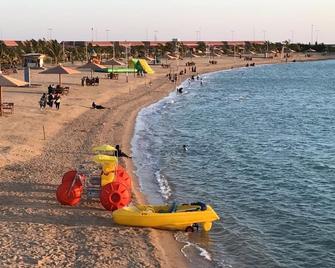Hotel & Resort Golden Marina Yanbu - Yanbu - Ranta