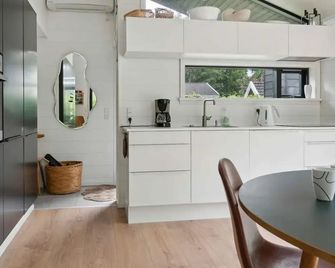5 Star Holiday Home in Frederiksvaerk - Frederiksværk - Cocina