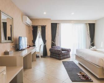 La Villa Boutique Hotel - Paôy Pêt - Habitación