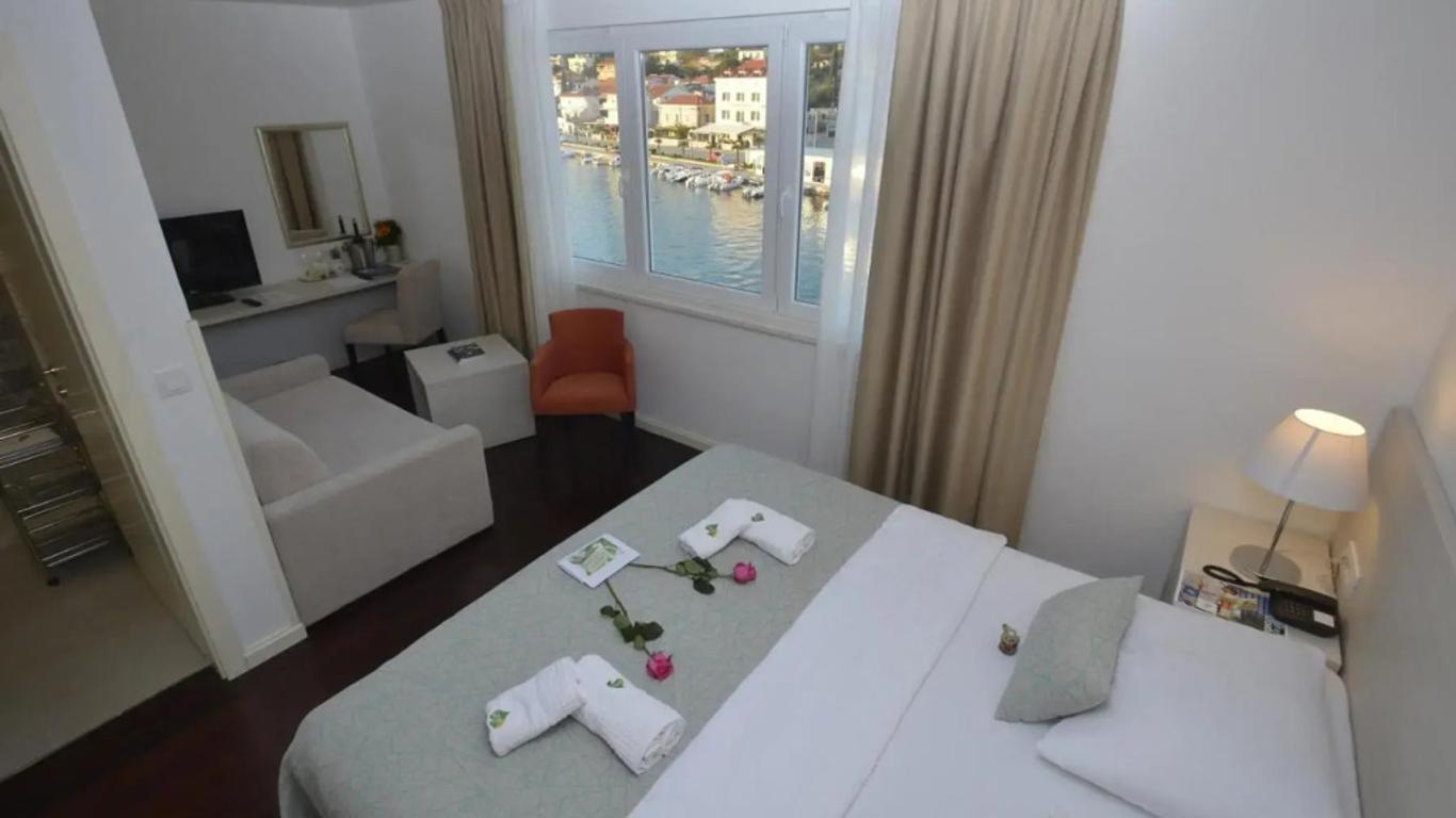 Hotel Borovnik