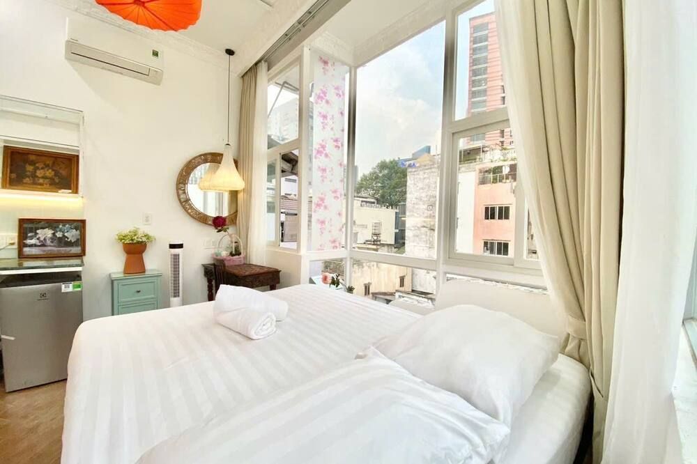 Cherry Blossom Boutique Hotel thumbnail 2