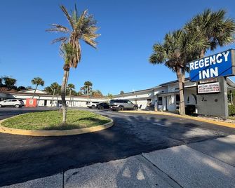 Regency Inn Daytona Beach Near Airport - Daytona Beach - Edificio