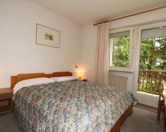 Villa Rosa - Campitello di Fassa - Bedroom