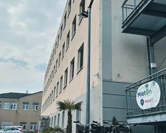 Orca Hotel Am Elbschloss - Dresden - Bygning