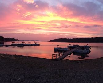 Quality Inn Dandridge - Dandridge - Edificio