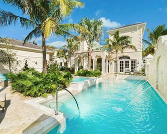 Amazing Resort w/ Scenic View | Paradise in Long Bay Beach | Multiple Pools - Grace Bay - Pool