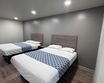 David Crockett Motel - Lawrenceburg - Bedroom