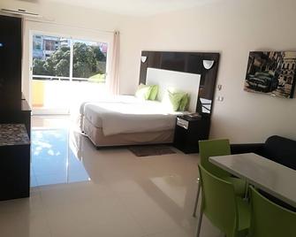 Pensao Martins - Maputo - Schlafzimmer