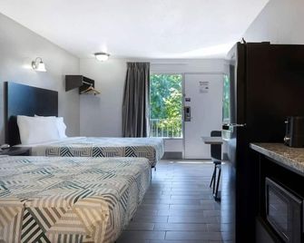 Branson West/Crestview Inn - Branson West - Makuuhuone