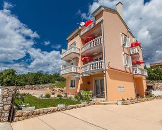 Apartments Villa Americana - Jadranovo - Building