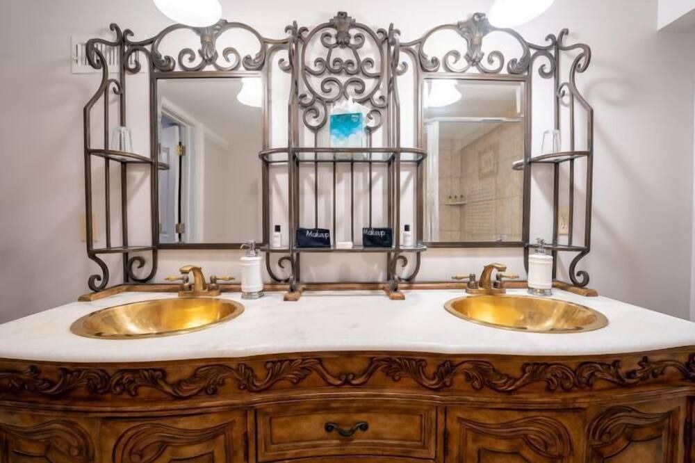 The Villa Bed & Breakfast - Westerly - Bad