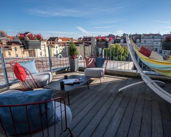 Art Hotel Prague - Praga - Balcón