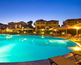 Aktaion Resort - Selinitsa - Piscina