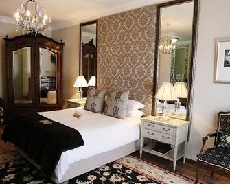 Art Lovers Guesthouse - Parys - Bedroom