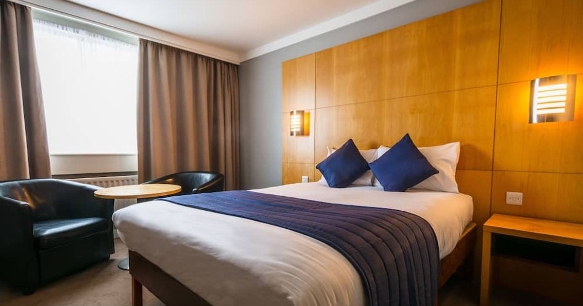 Airport Hotel Manchester £33. Manchester Hotel Deals & Reviews - KAYAK
