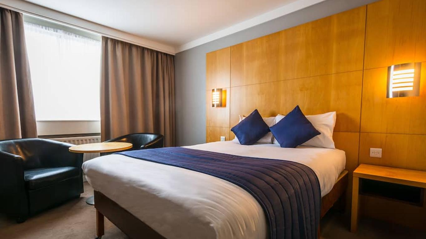 Britannia Airport Hotel