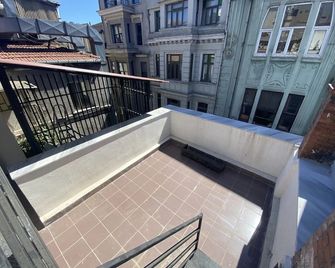 Siva Pera Hotel - Istanbul - Balcon