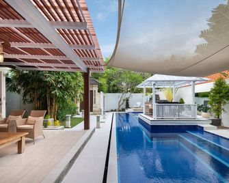 3BR Villa Shree Canggu beach - Parking, Wifi & Pool - North Kuta - Piscina