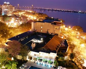 Turismo Hotel Casino - Ciudad de Corrientes - Edificio