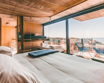 Noah Surf House - Torres Vedras