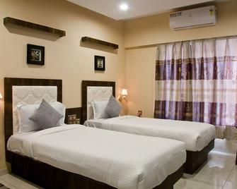 Hotel Casa Riva - Surat - Habitación