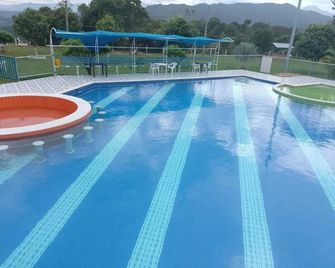 Altos de agua blanca - Tauramena - Piscina